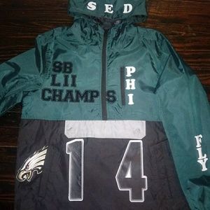 CUSTOM PHILADELPHIA EAGLES WINDBREAKER PULL OVER